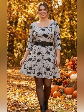 BloomChic Grey Dress with Black Cat Print and Black Belt size 1X (14-16)